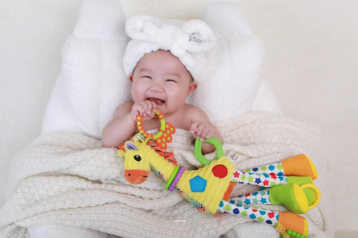 松滋宝宝的口欲期